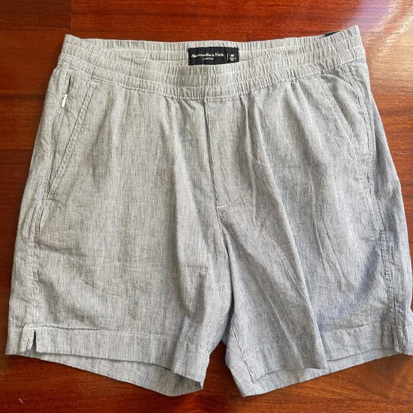 NWT Abercrombie & Fitch Men’s Short Light Blue Stripes Shorts NEW Size M - Picture 5 of 8